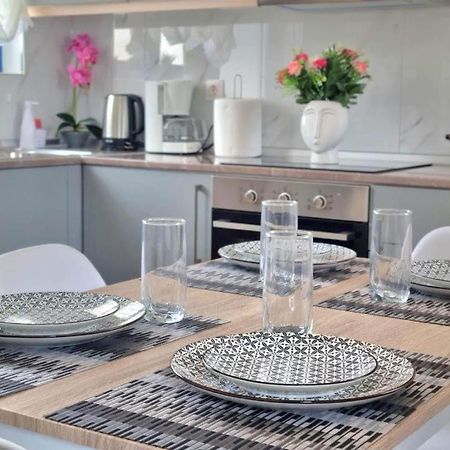 Dionysia Apartments Livadia  외부 사진