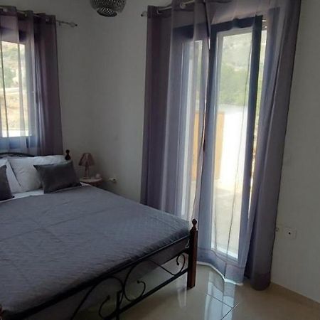 Dionysia Apartments Livadia  외부 사진