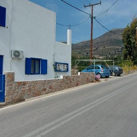 Dionysia Apartments Livadia  외부 사진