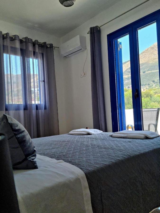 Dionysia Apartments Livadia  외부 사진