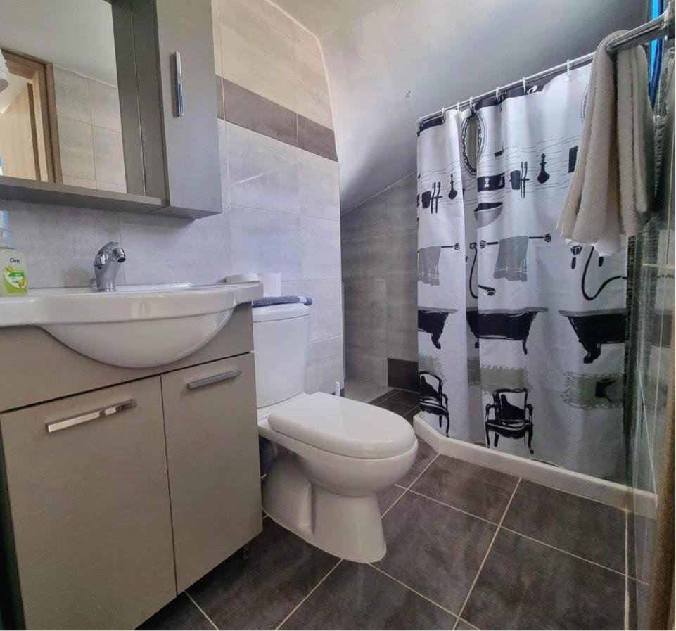 Dionysia Apartments Livadia  외부 사진