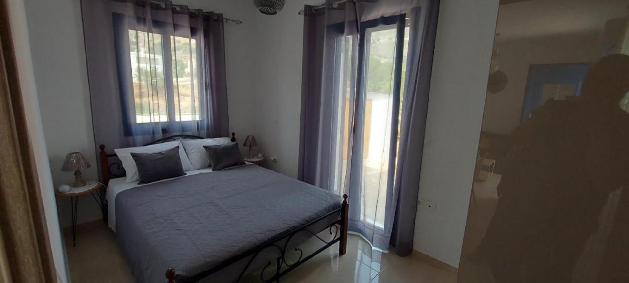 Dionysia Apartments Livadia  외부 사진