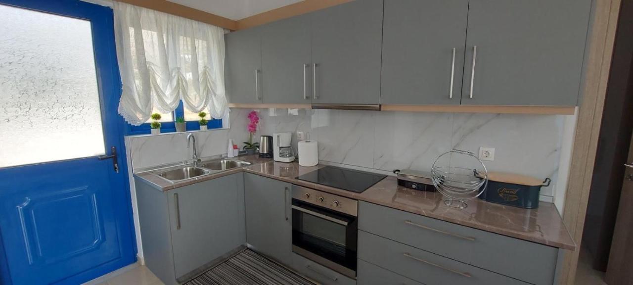 Dionysia Apartments Livadia  외부 사진