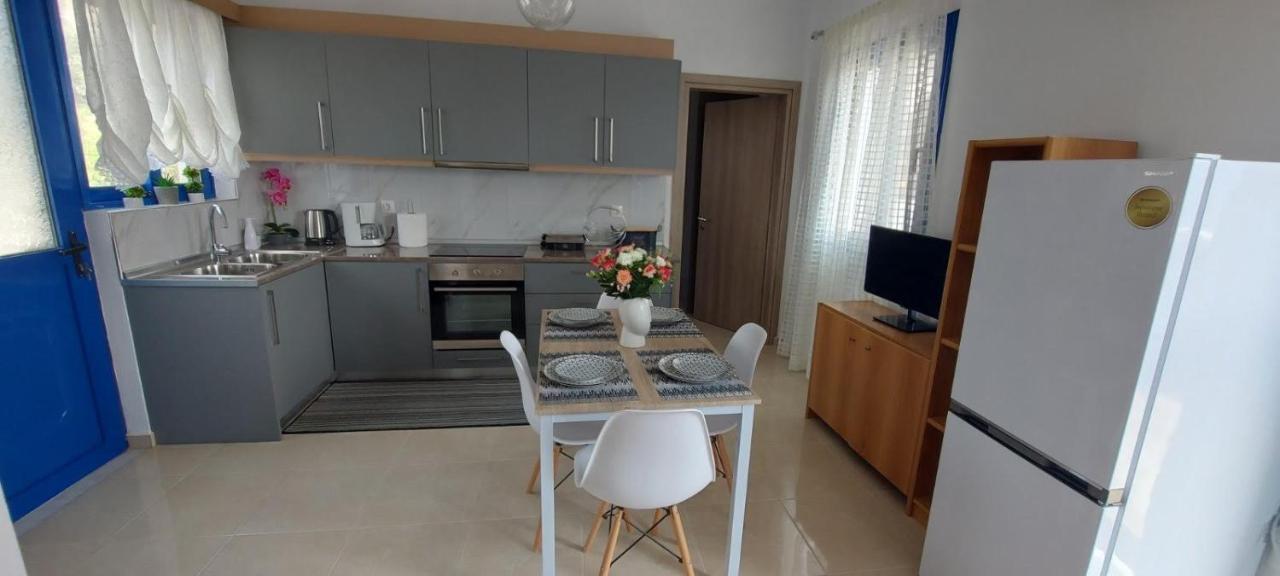 Dionysia Apartments Livadia  외부 사진